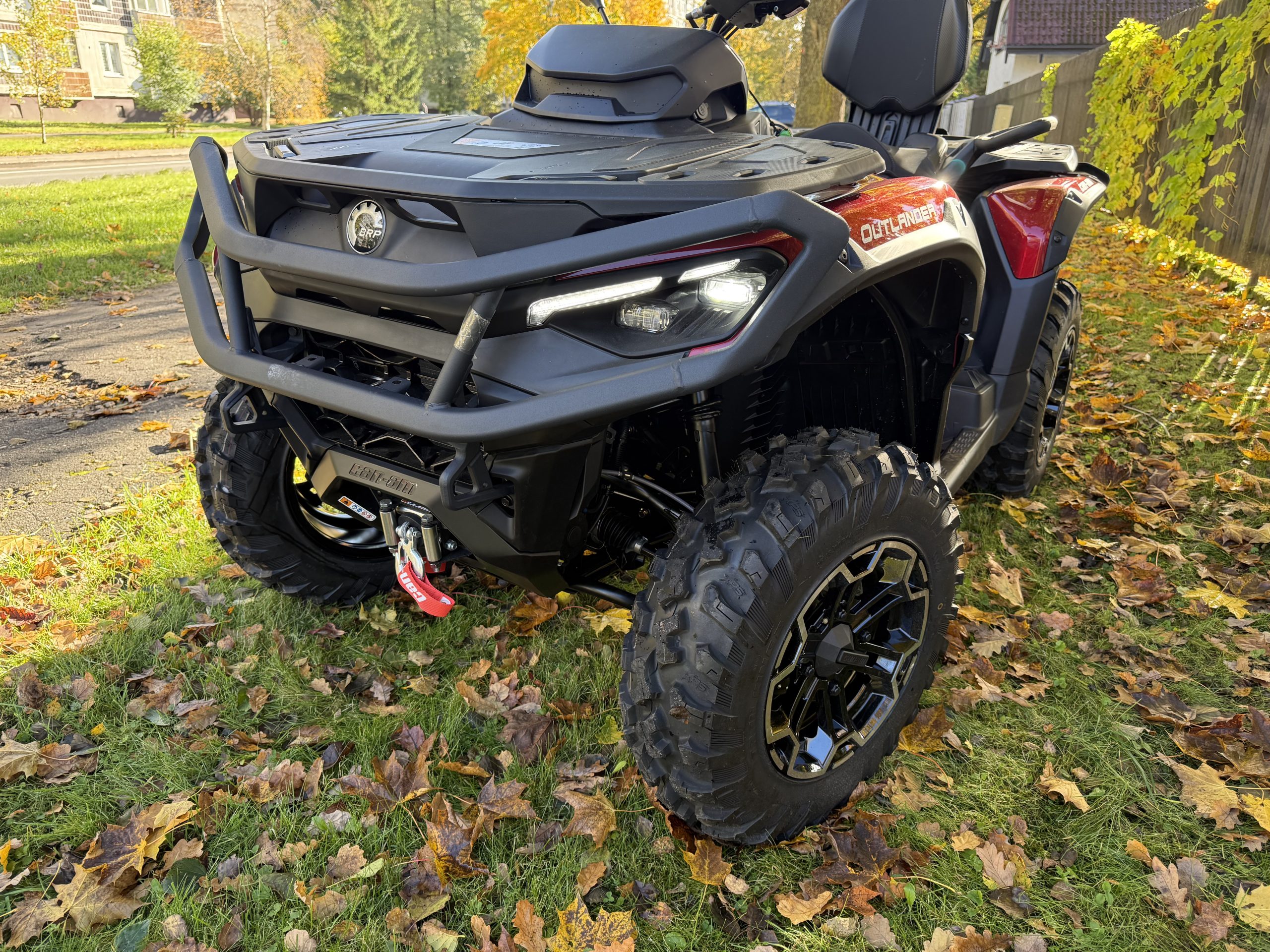 2025 Can-Am Outlander MAX XT 850 - Image 2
