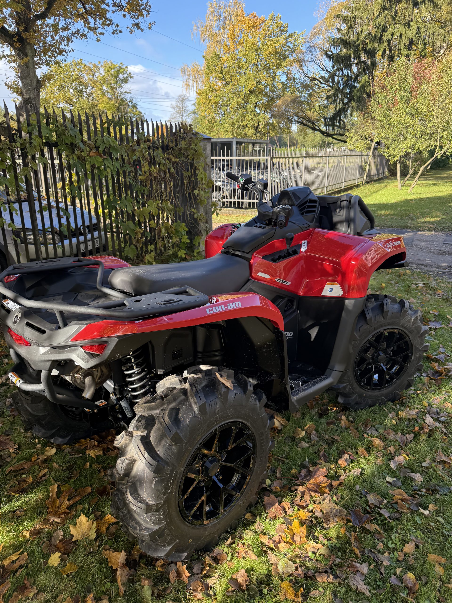 2025 Can-Am Outlander XMR 700 - Image 5